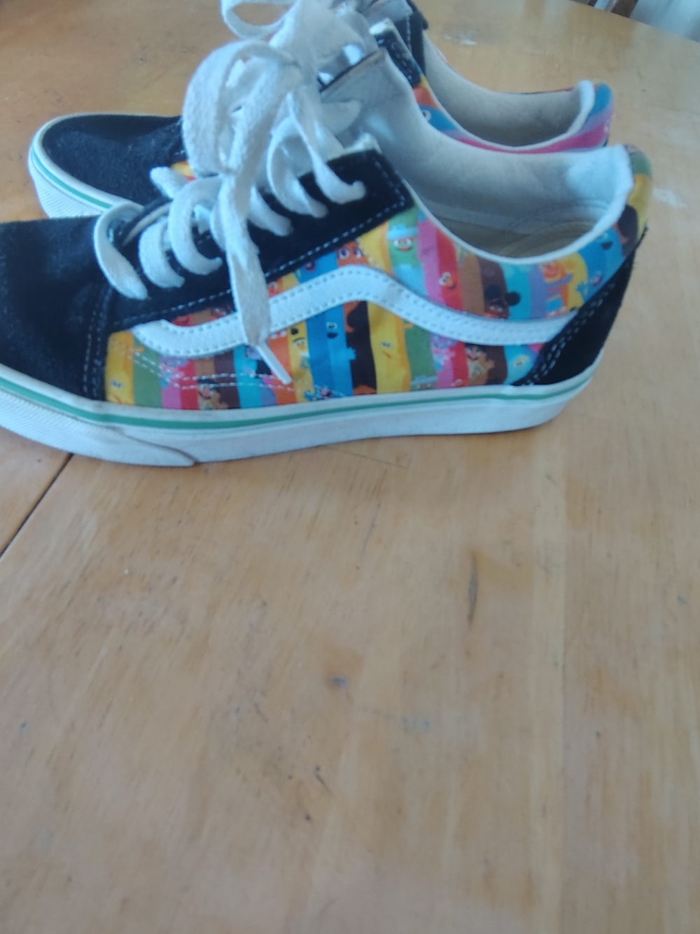 Vans Kids Black Low-Top Sneakers with Multicolor Character Stripe